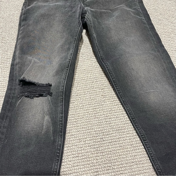 Free People Zuri Mom Jeans in Dusty Roads (24) - Picture 8 of 8